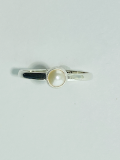 Pearl Ring